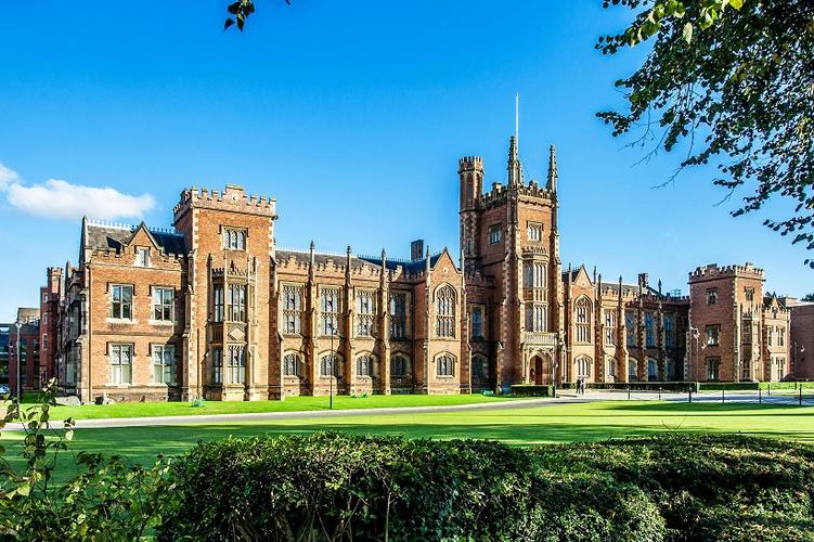 英思泊国际教育提供国际学校升学咨询,课程辅导,英语培训和留学背景
